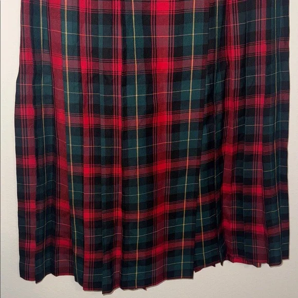 Preston & York Tartan Plaid A-Line Pleated Skirt with Gold Buttons - size 8 - Picture 5 of 6